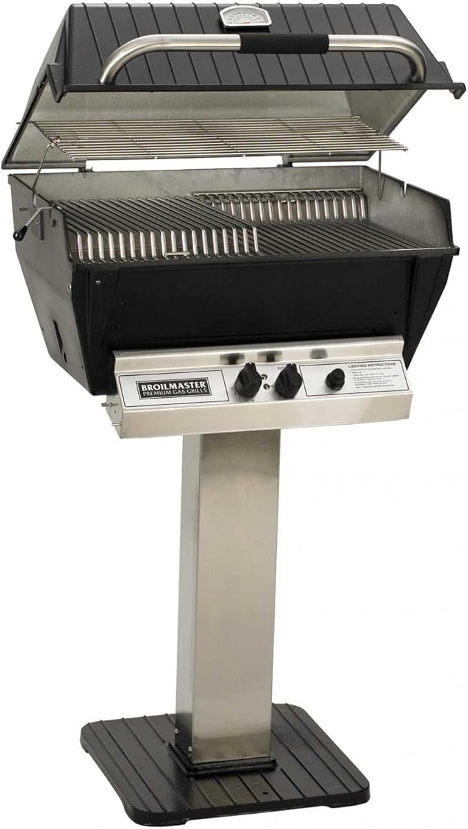 Broilmaster P3-XF Premium Propane Gas Grill On Stainless Steel Patio Post