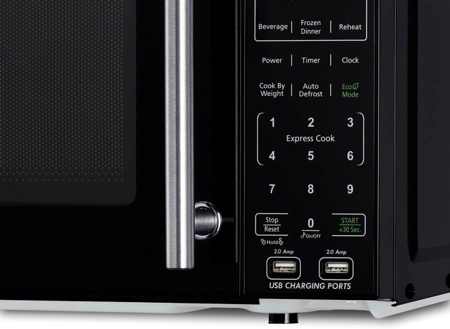 Summit 18” Microwave, 0.7 cu.ft., Compact with USB Ports and Allocator, Black- SM903BSA1