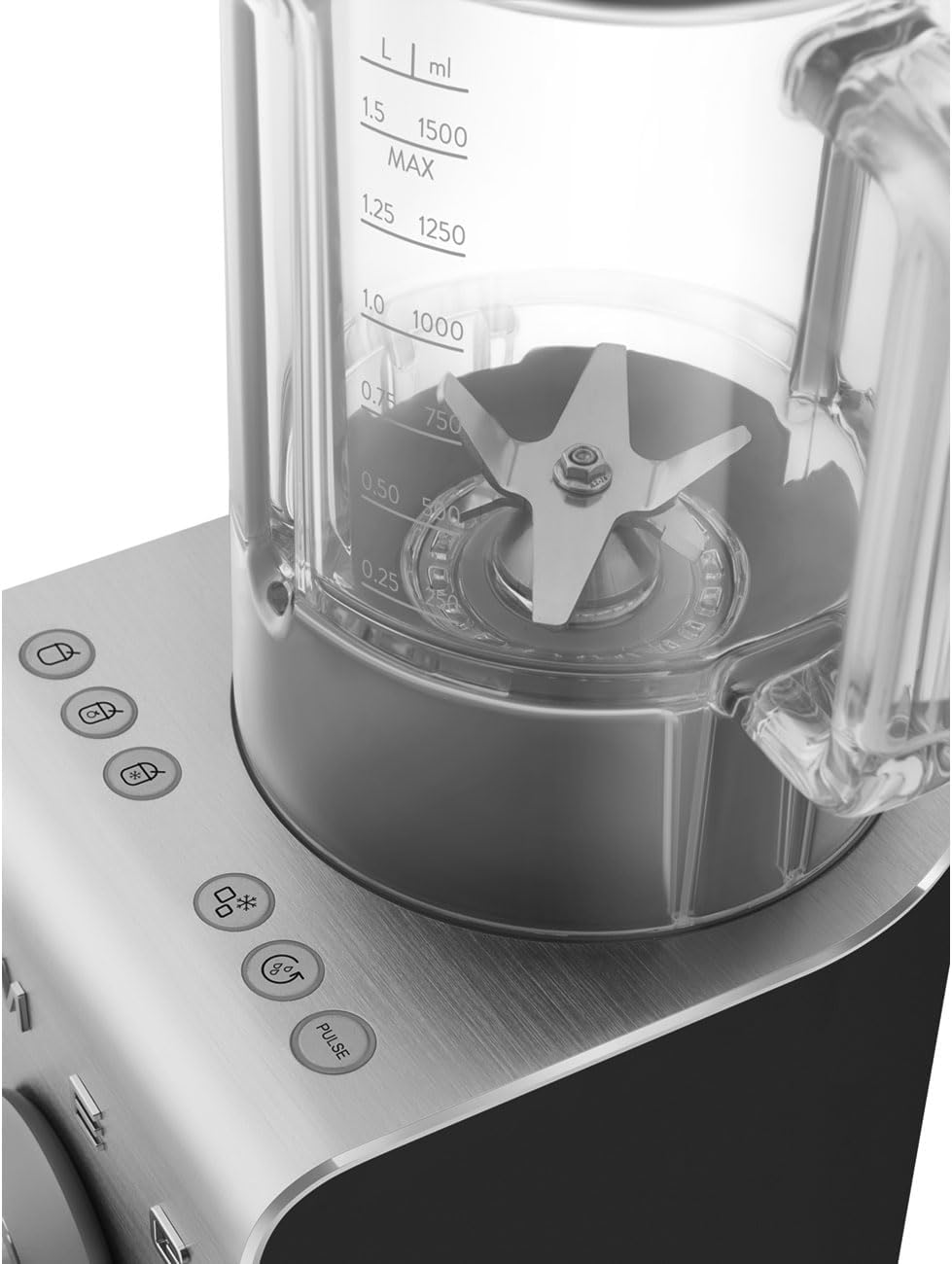 SMEG BLC01 Professional High-Performance Blender – 1.5L Tritan™ Jug, 9 Speed Settings, Stainless Steel Blades, Modern Design, Powerful 1250W Motor for Smoothies, Soups & More