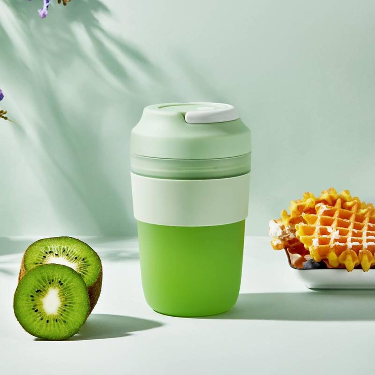 Electric Mini juicer Portable Household Fruit Small Charging Juice Cup Student Juice Cup