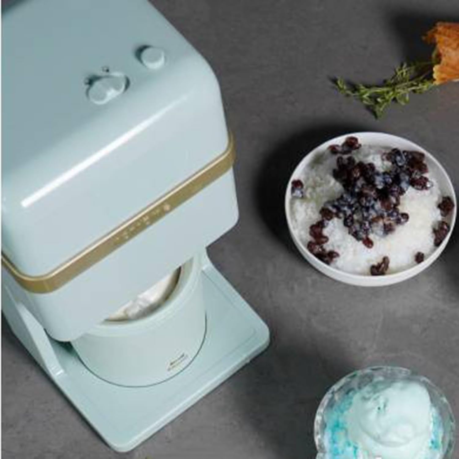 Ice Cream Maker Household Small Ice Cream Machine Homemade Shaved Ice Summer Mini Cone Milk Shake Smoothie Machine Table Top Ice Cream Machine，Fun Kitchen Appliance