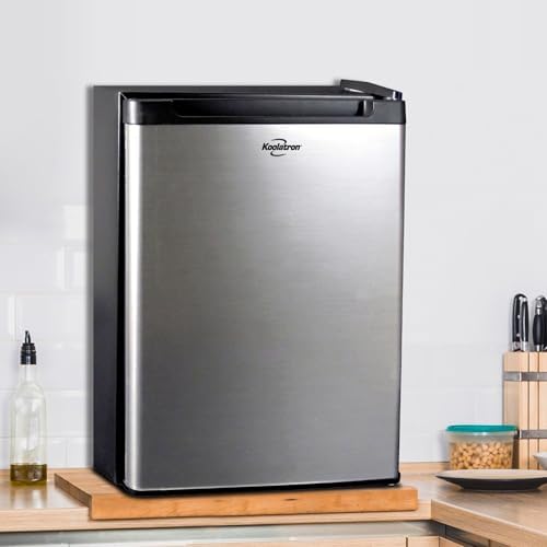 Koolatron 12V / 110V Refrigerator - Mini Fridge for Trucks Cool Storage for Kitchen Bedroom Office Travel Camping Dorms Compact Free Standing Neveras Pequeñpara Apartment 1.76 cu.ft - Black