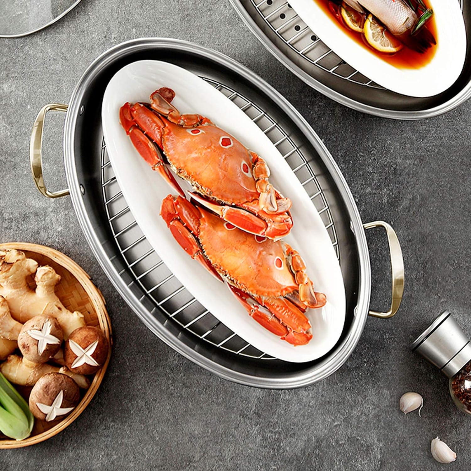 Stainless Steel Oval Fish Steamer, Multi Use Cookware with Rack Kitchen Steam Pot and Lid Home Roasting Pan Plate Small Kitchen Appliances Stockpot for Vegetable Steaming Boiling Soup Roast Turkey