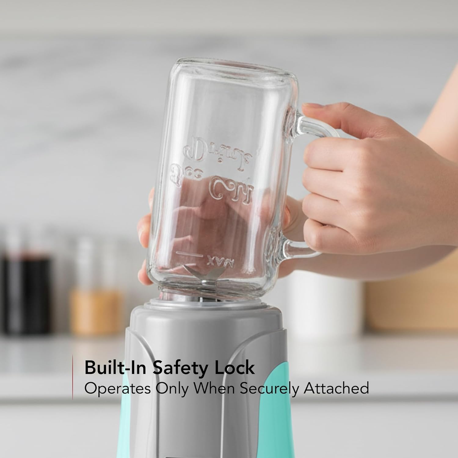 OVENTE Retro Personal Blender and Smoothie Maker with 18 Oz Mason Jar, 300W Base, Stainless Steel Blades, BPA-Free and Dishwasher Safe Container, Includes Reusable Straw and Lid, Turquoise BLH1002T