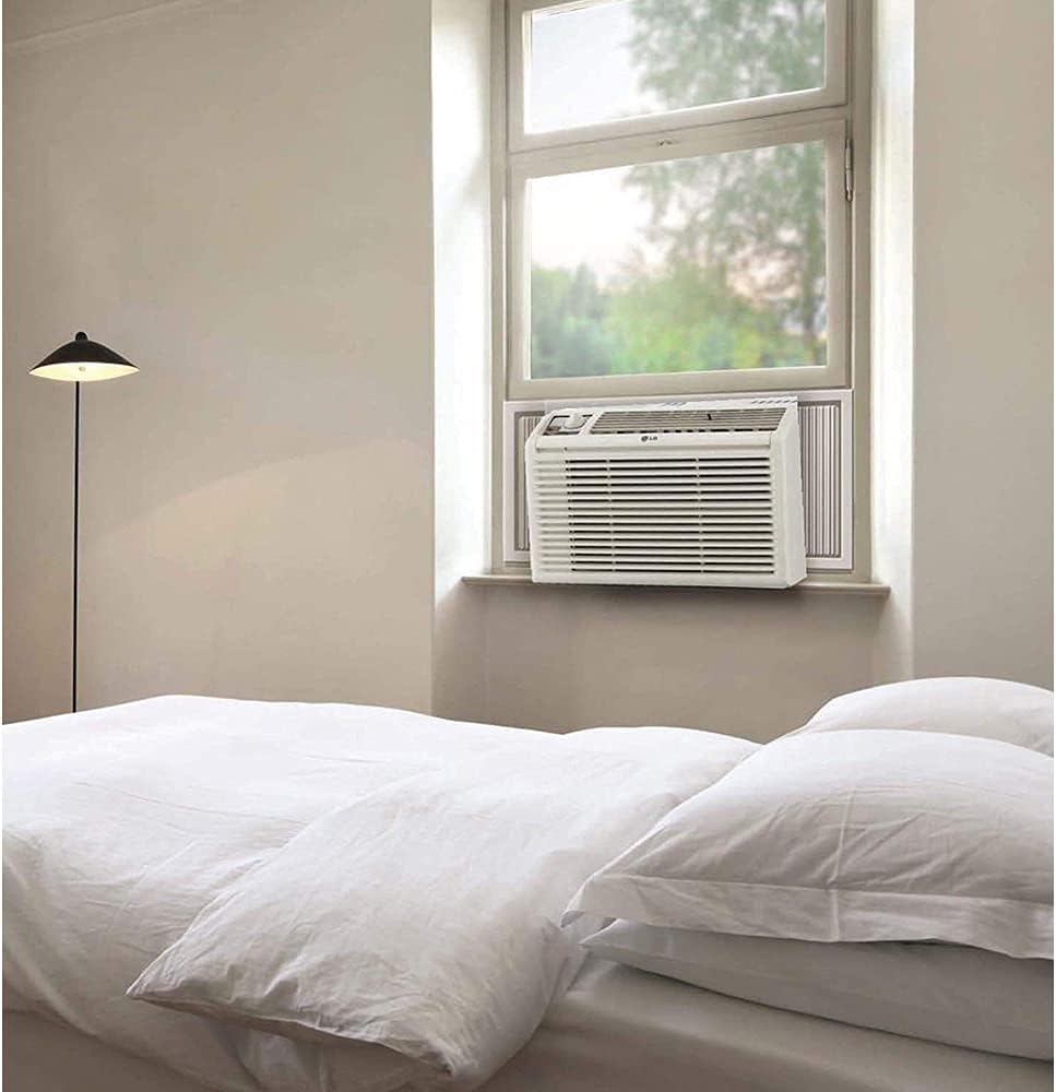 LG 5,000 BTU 115-Volt Window Air Conditioner LW5016 in White