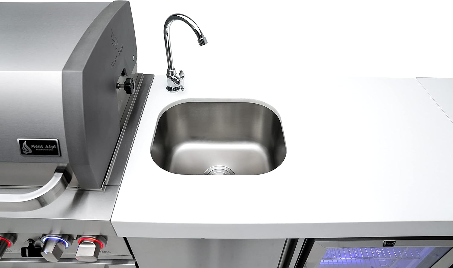 Mont Alpi MAi400-D90BEVFC 32-Inch 4-Burner 78000 BTU 90 Degree Deluxe Island Outdoor Kitchen Bar Gas Island Grill w/Wine Cooler Beverage Center Refrigerator + Granite Countertops + Faucet & Sink