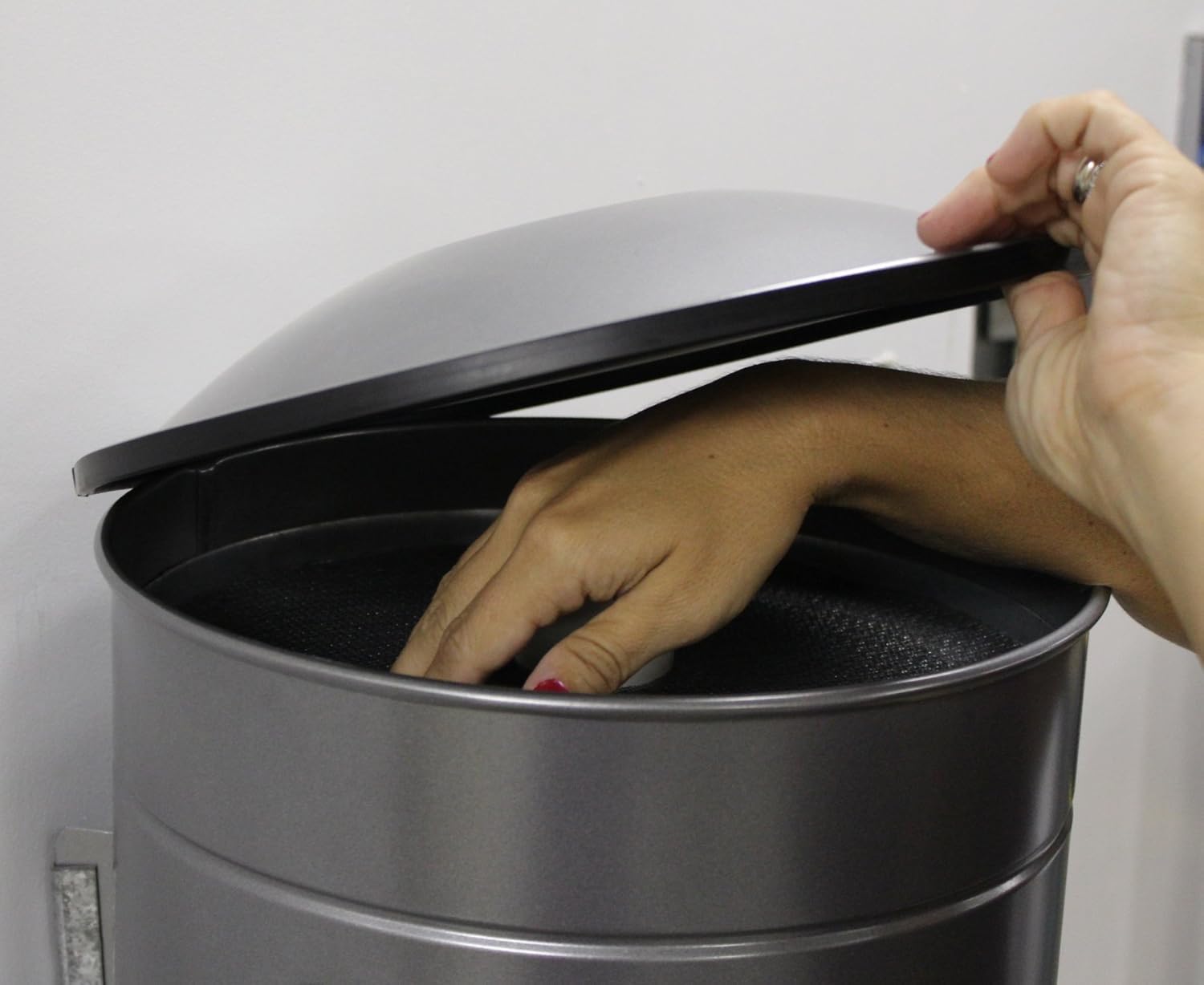 VacuMaid S3600 Split Canister Cyclonic Power Unit with DC1240 Dirt Can