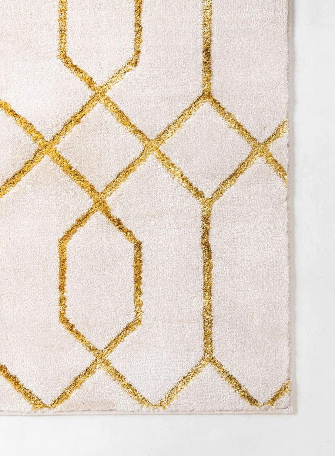 Unique Loom Marilyn Monroe Glam Collection Area Rug - Trellis (7' 1