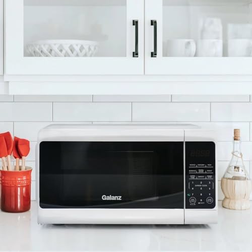 0.7 Cu Ft 700W Countertop Microwave Oven in White – Compact Microwave with 10 Power Levels, LED Display, Express Cooking, Kitchen Timer & Child Lock (White)
