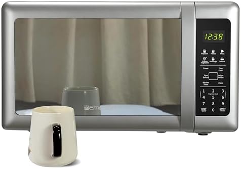 Emerson MW7601SL Countertop Microwave Oven with Sleek Mirrored Finish Glass Door, 700W, 10 Power Levels and 6 Pre-Programmed Settings with Child Safe Lock, 0.7. Cu. Ft., Silver