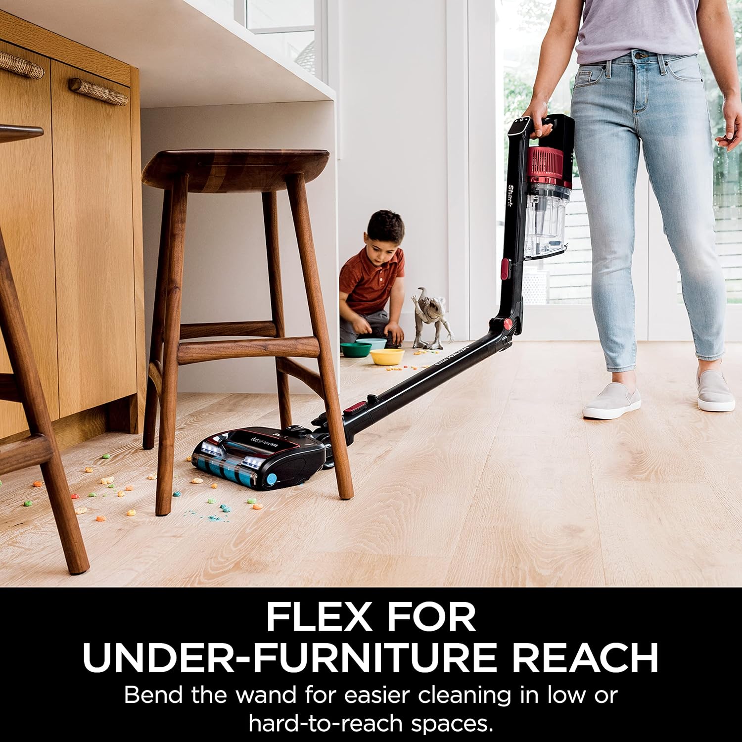 SHARK Shark IZ662H Vertex Pro Lightweight Cordless Stick Vacuum with IQ Display, DuoClean PowerFins & MultiFLEX, 60min Runtime, Black/Red (Renewed)