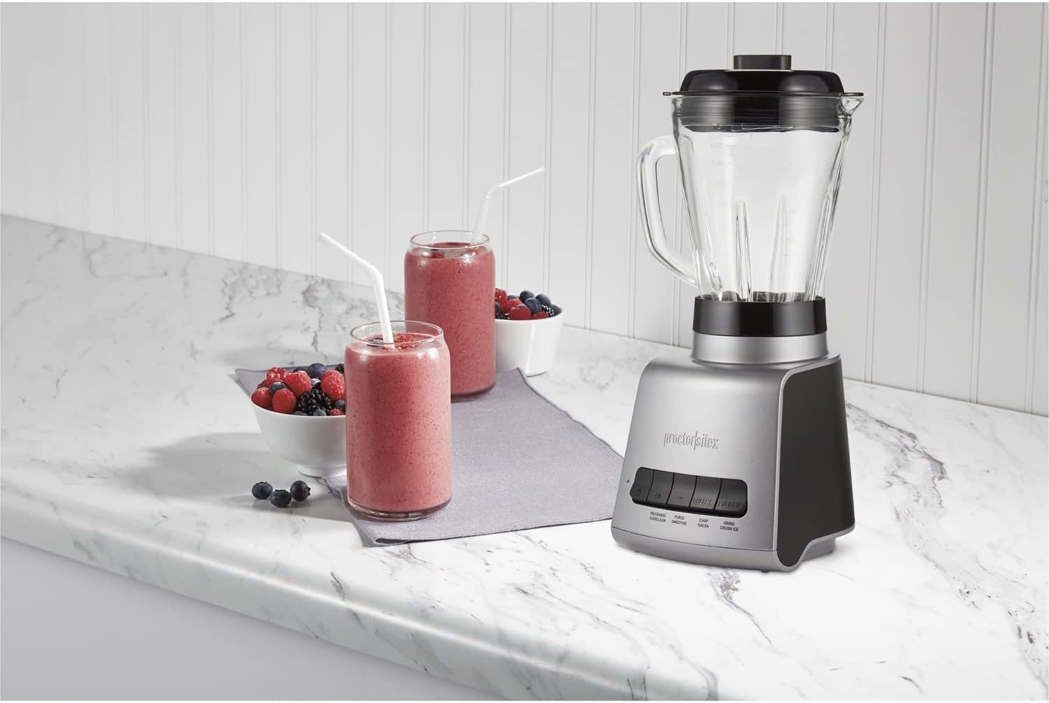 Proctor Silex PowerHouse 950 Watts Blender for Shakes and Smoothies, 52 oz. BPA Free MultiBlend Glass Jar, Black & Silver (53560)