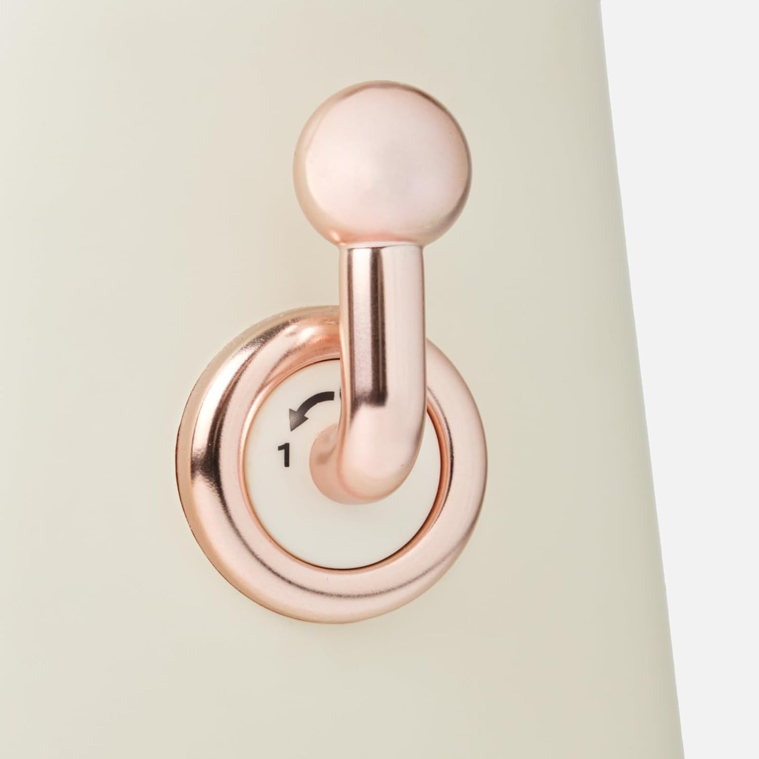 ECretro Retro Smoothie Blenders Countertop Juicer Maker with 20oz BPA Free Travel Cup and Lid, 300W 2-Speed for Shakes and Ice Crush (Beige Light Yellow)