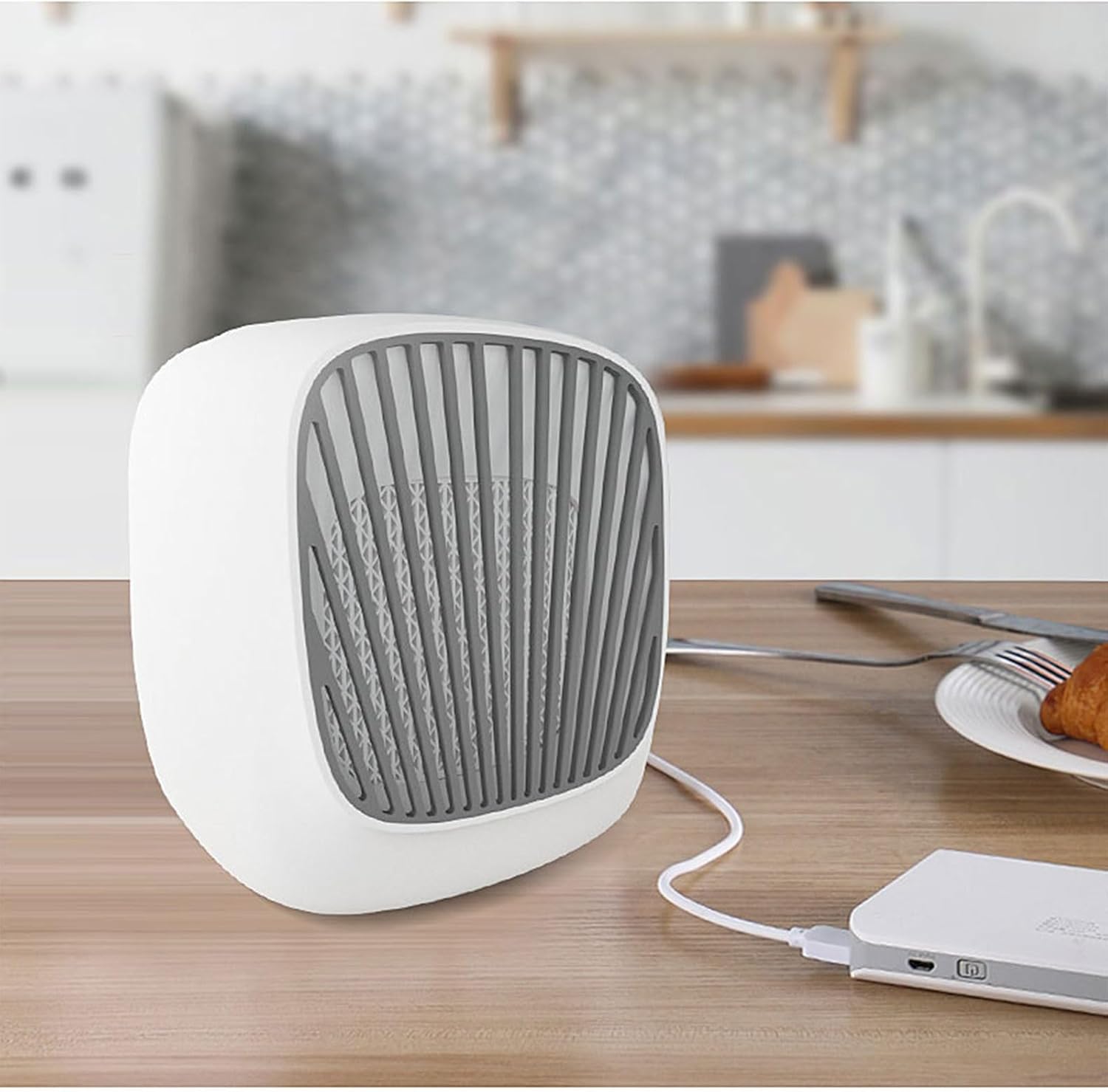 Mini Small Air Conditioner, Home Mini Desktop Cooling Fan USB Office Cool Portable Small Fan, Suitable for Home, Dormitory, Office