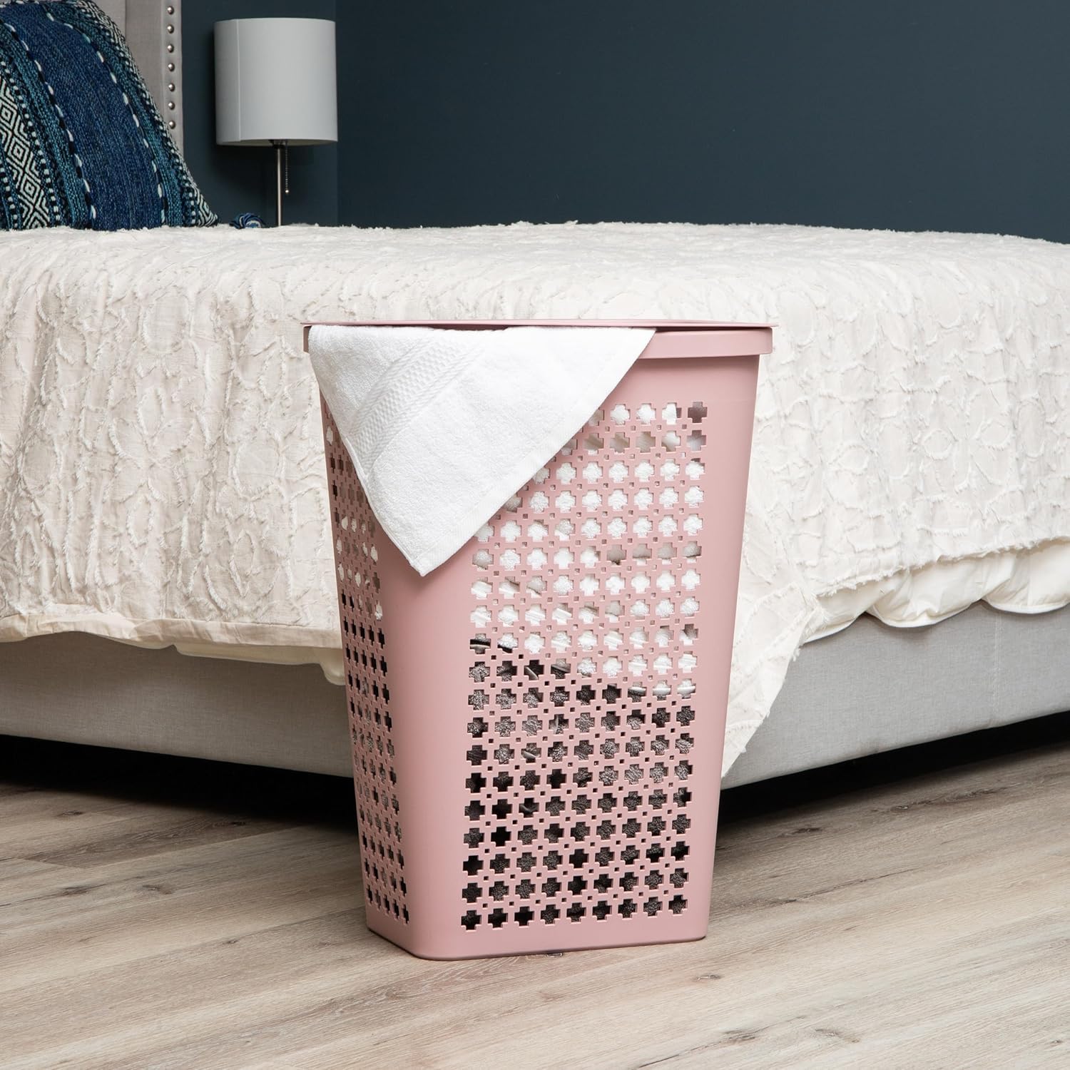 Mind Reader Slim Tapered Laundry Hamper with Lid, Clothes Basket with Swiss Cross Cut-Outs, Lightweight & Ventilated, Plastic, 16.75