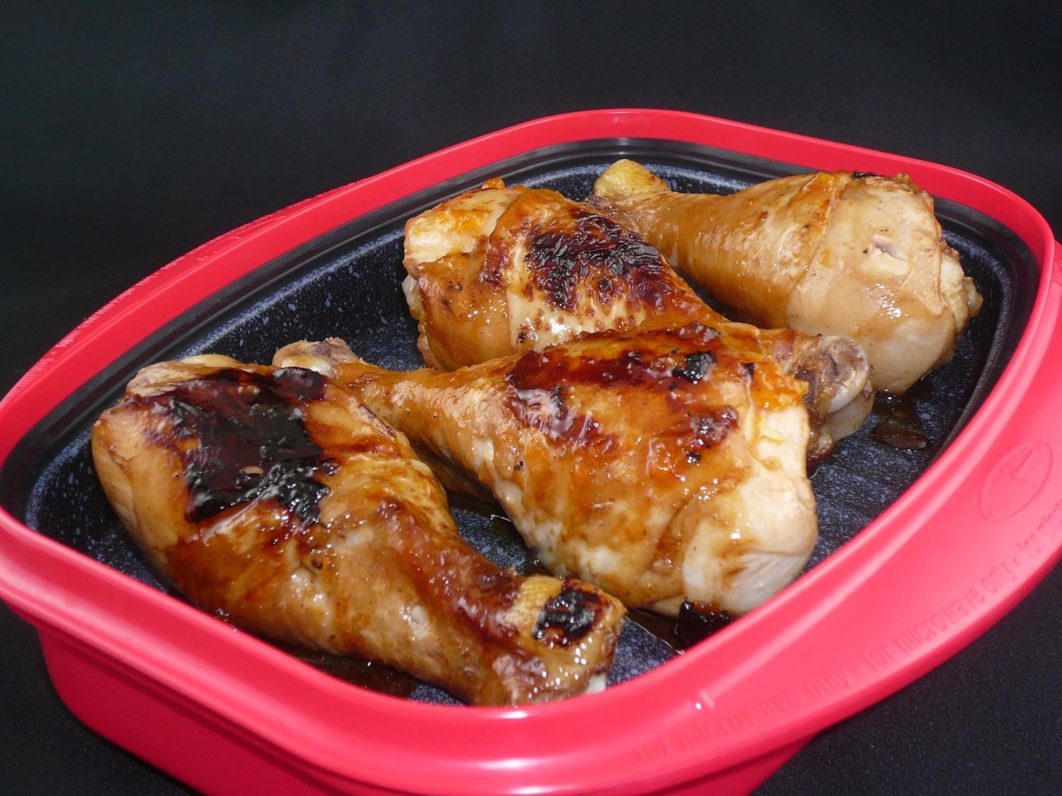 Microwave Grill Pan with Lid for Grilling, Browning, and Crisping Vegetables, Sandwich, & Meat, Red