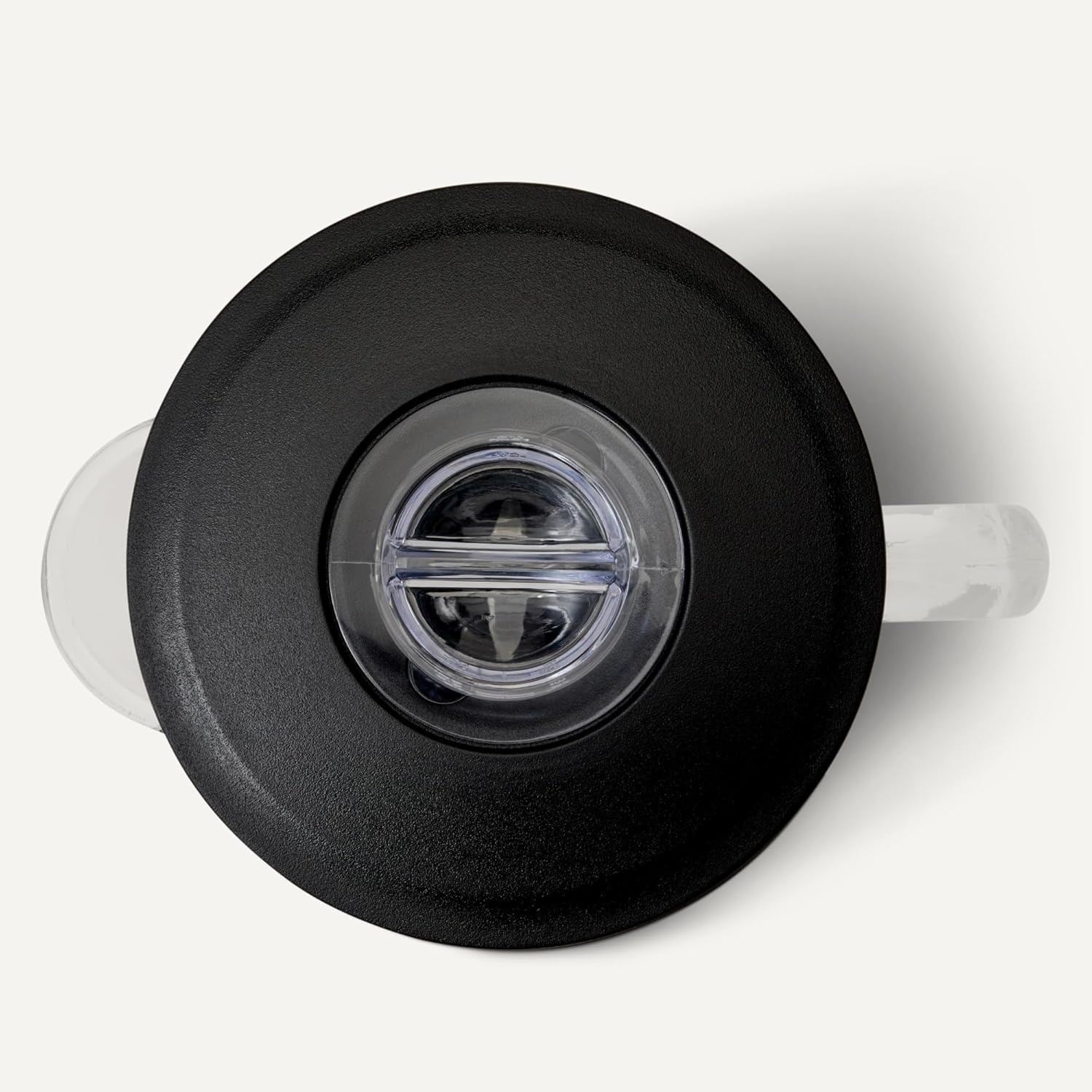 Amazon Basics 6-Cup (50 Fl. Oz) Countertop Blender, with 6 Pre-Programmed Functions, Pulse, Ice Crush, Stainless Steel Blades, Glass Jar, Up to 700W, Black & Silver