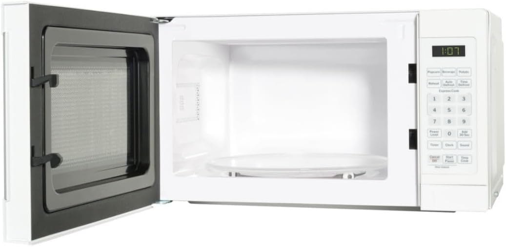 Compact 0.7 Cu. Ft. Countertop Microwave Oven with 6 Auto Cooking Settings & Child Lock - Efficient & Easy to Use
