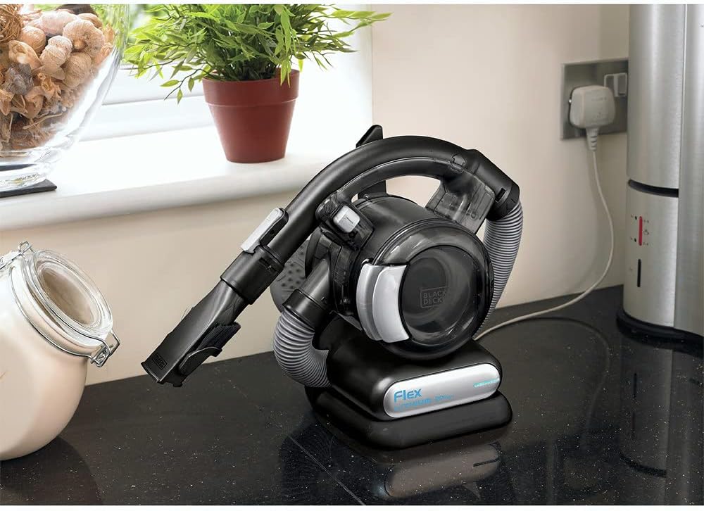 BLACK+DECKER 20V Max Flex Cordless Stick Vacuum with Floor Head and Pet Hair Brush (BDH2020FLFH)