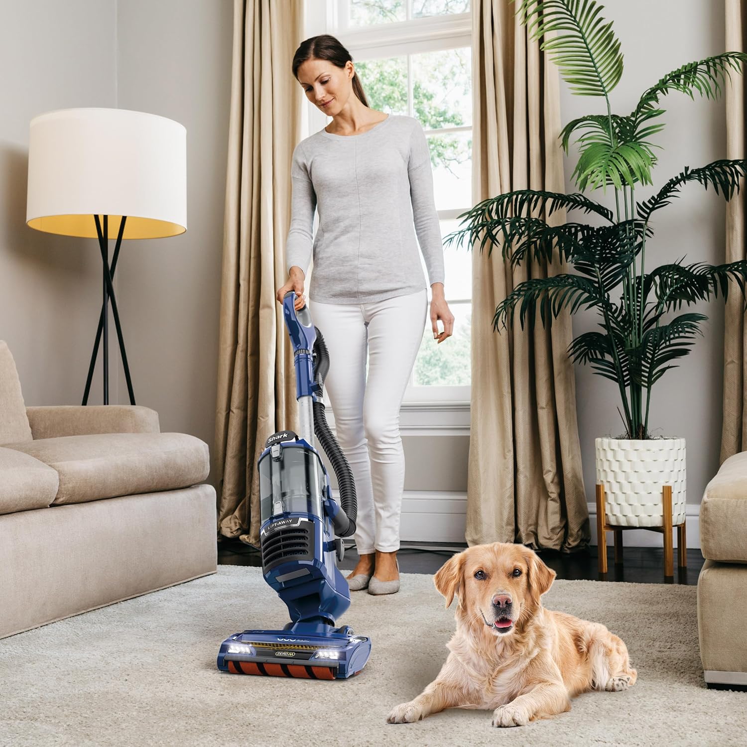 Shark UV700 DuoClean Zero-M Lift-Away Bagless Upright Vacuum Cleaner with Self-Cleaning Brushroll and HEPA Filter (Renewed)