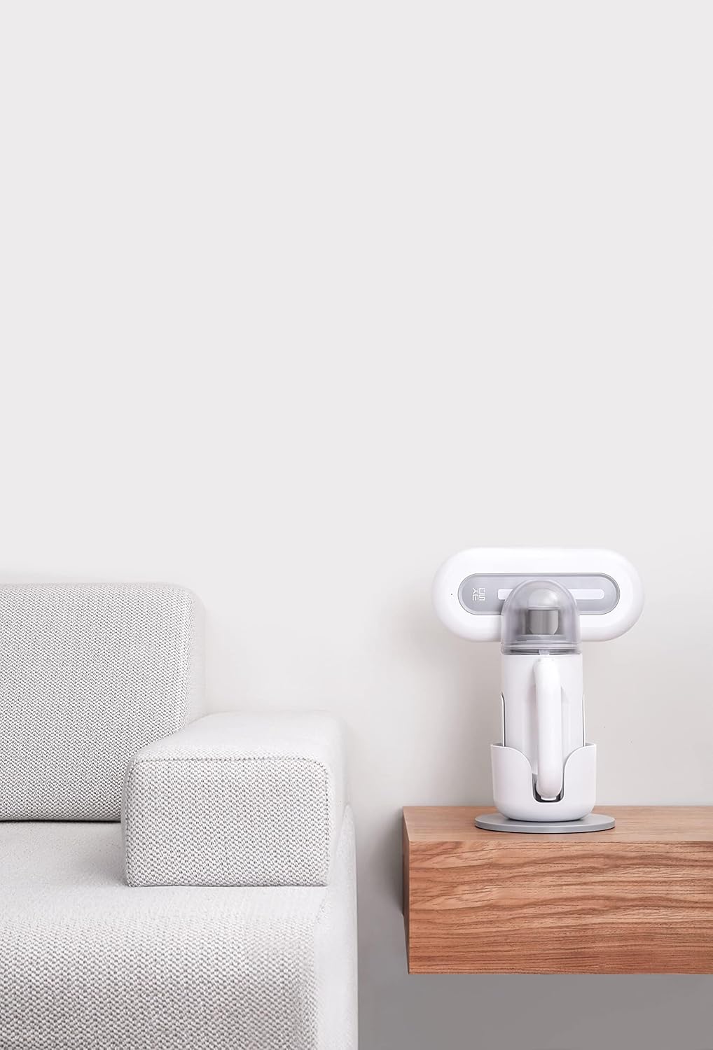 Portable Bed Vacuum Cleaner Cordless Rechargeable Professional Mattress Vacuum Cleaner Powerful Suction Handheld Deep Cleaner for Bed Sheet Carpet Fabric Sofa Vacuum Cleaning with Charging Dock