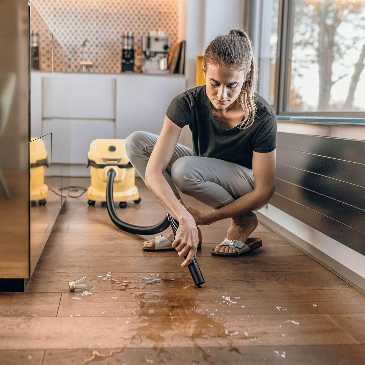 Kärcher WD 2 Plus 1.628-002.0, Wet & Dry Vacuum Cleaner, Yellow