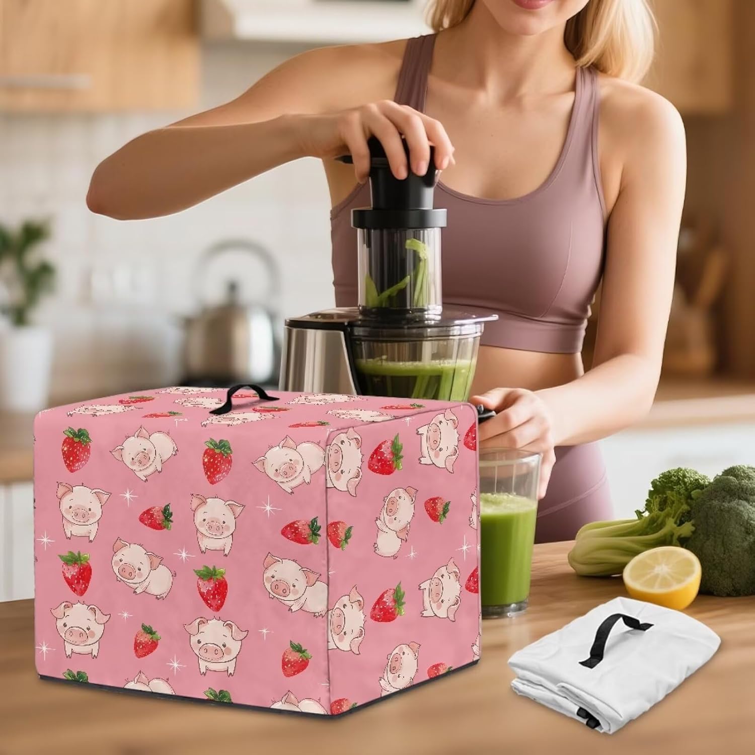 Strawberry Pig Blender Cover with Floral Prints – Juicer Dust Cover for Kitchen, Fits Most Small Appliances, Easy to Store & Wash, Stylish Home Decor