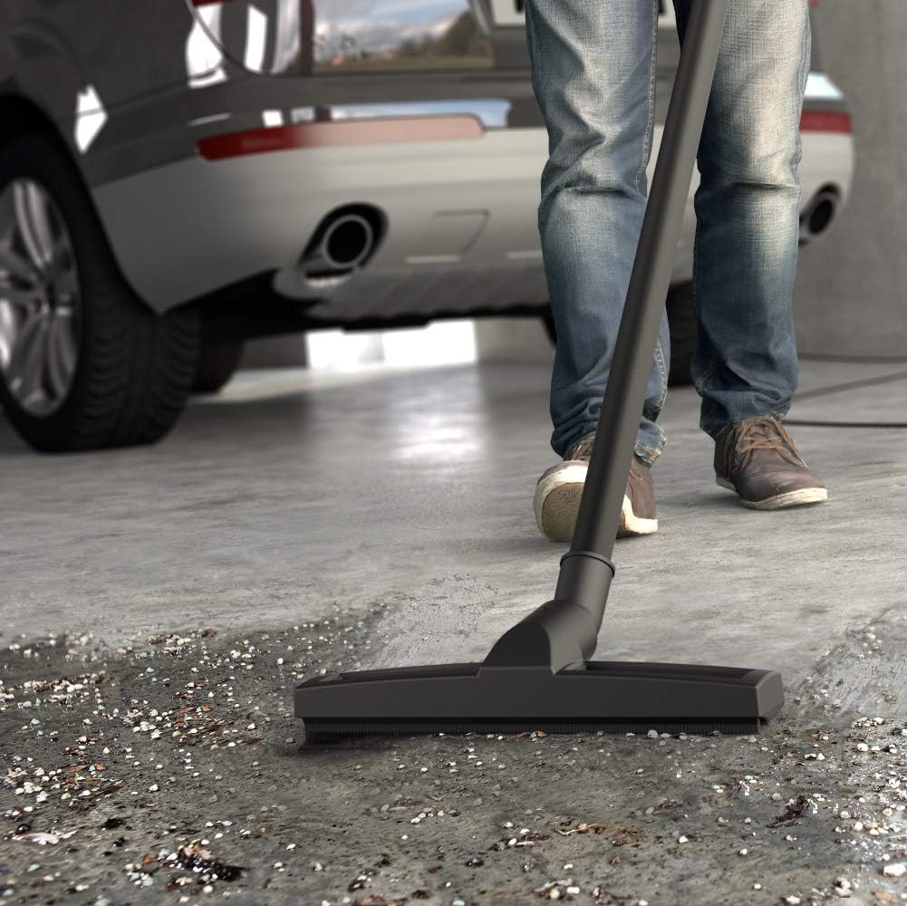 Black+Decker BXVC20PE Wet and Dry Vacuum Cleaner (1200 W, 20 L)