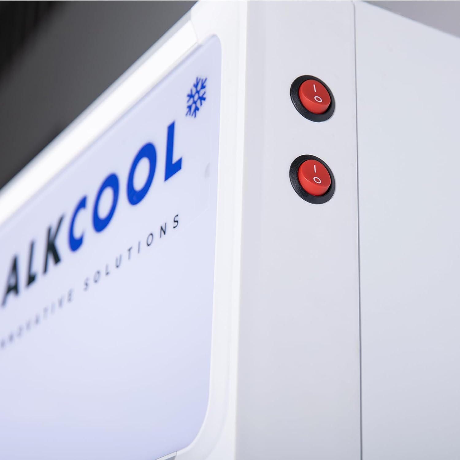 Commercial Beverage Refrigerator Display Fridge, Three Glass Door Upright Merchandiser Drink Cooler with LED Light Adjustable Shelves,ETL Approval,63.5 Cu Ft