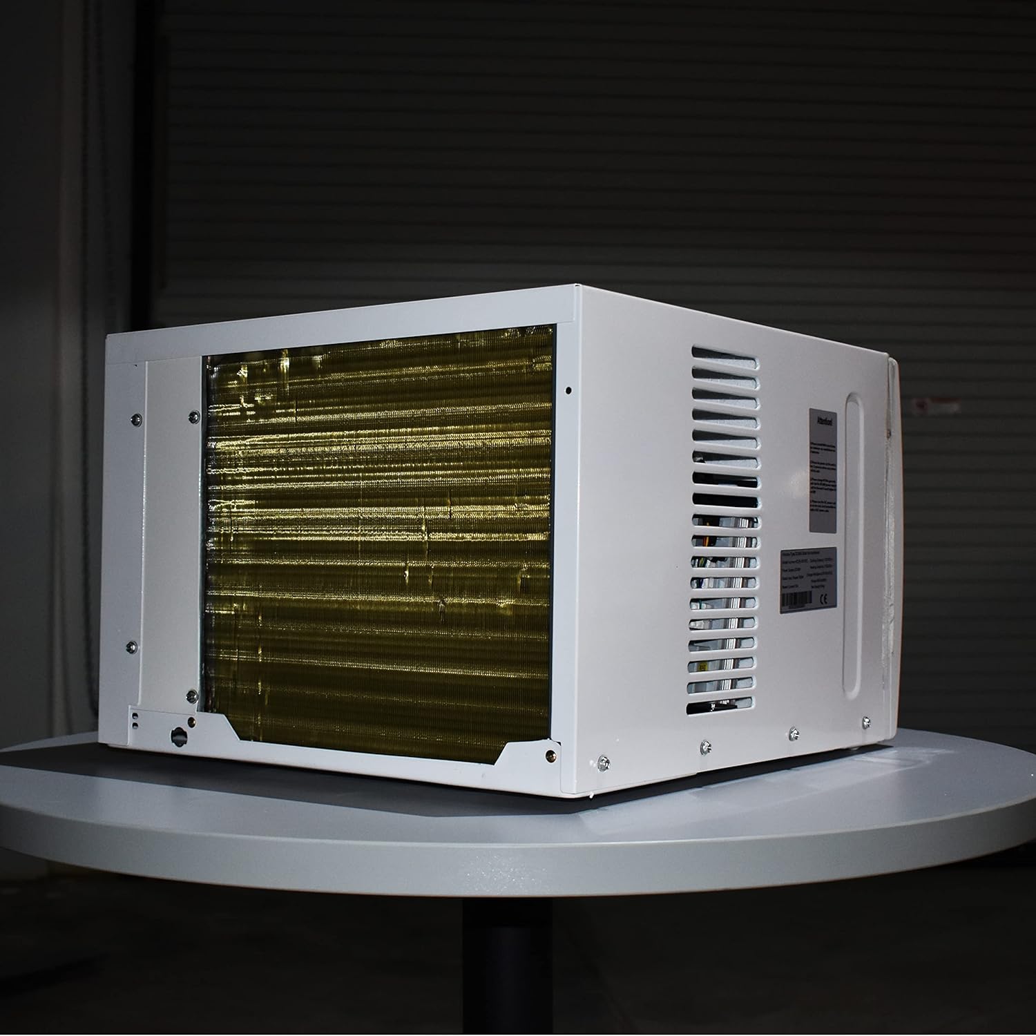 24V DC battery powered Window Air Conditioner 0.75 Ton Heat Pump (24V DC 9000 BTU/h)