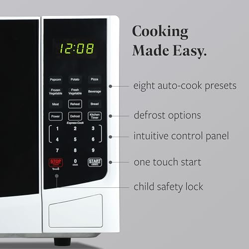 Farberware 0.9 Cu. Ft. Countertop Microwave Oven – 900W Power, Auto Cook Settings, Defrost, and Safety Lock – White